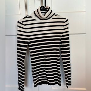 Striped turtleneck